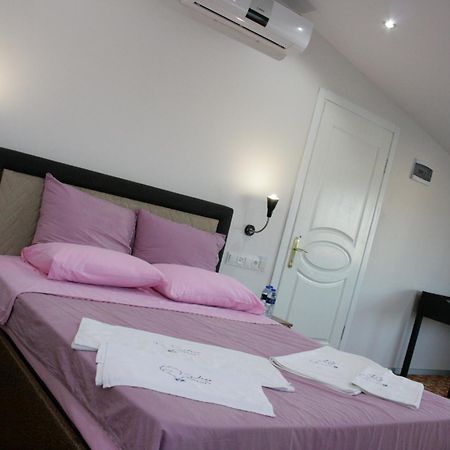 Sakran Hotel Yenisakran Quarto foto
